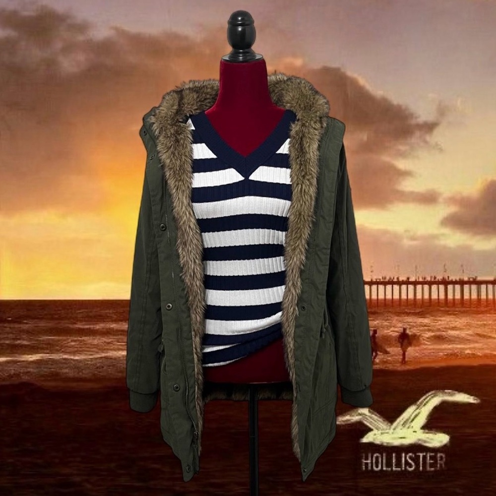 VINTAGE Y2K Hollister Olive Jacket with Faux Fur Lining